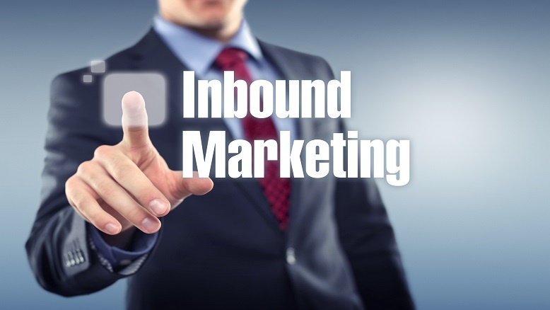 Marketing-manager-pressing-inbound-marketing-button.jpg